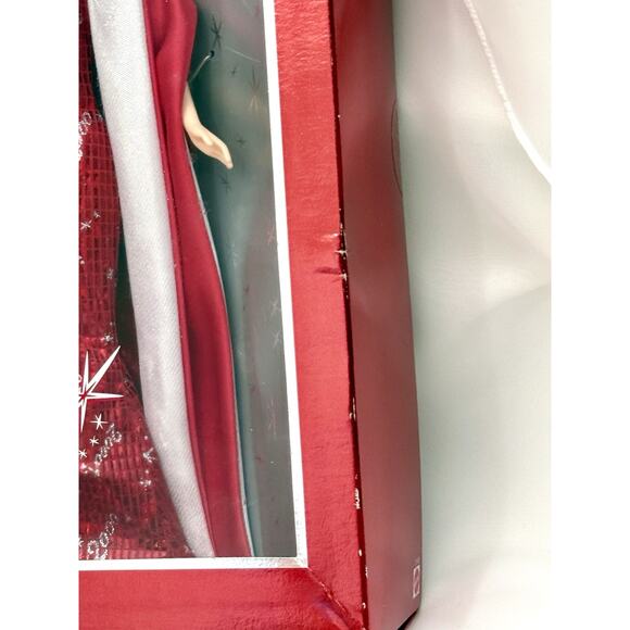 Barbie 2000 Collector Edition #27409 Millennium Doll – Mattel – NIB - Picture 6 of 7